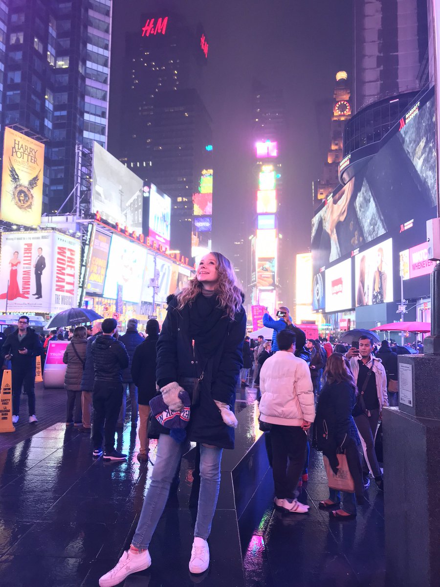 Rhiannon Neilsen tweet media