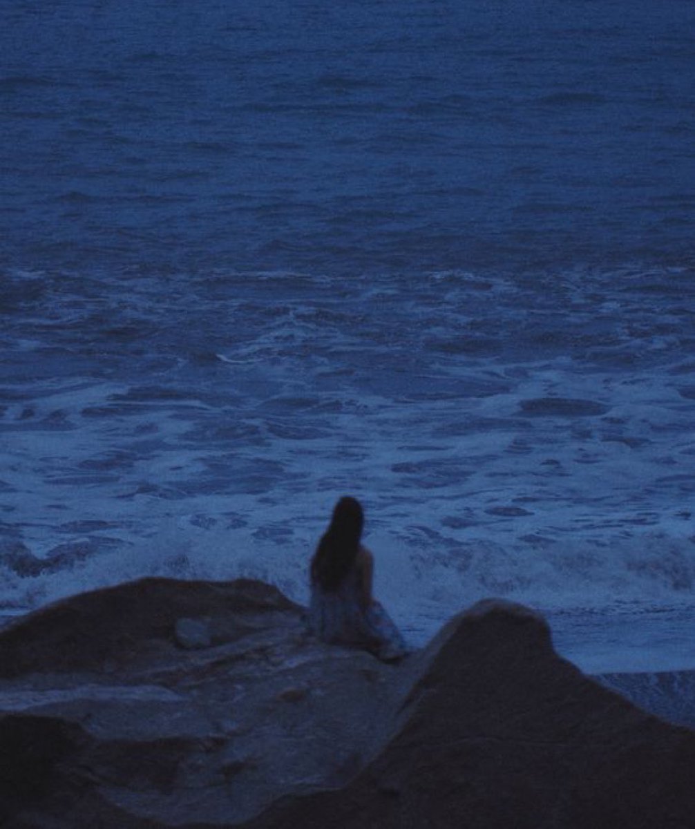 Hiç susmayan bir kafa, hiç konuşmayan bir kız