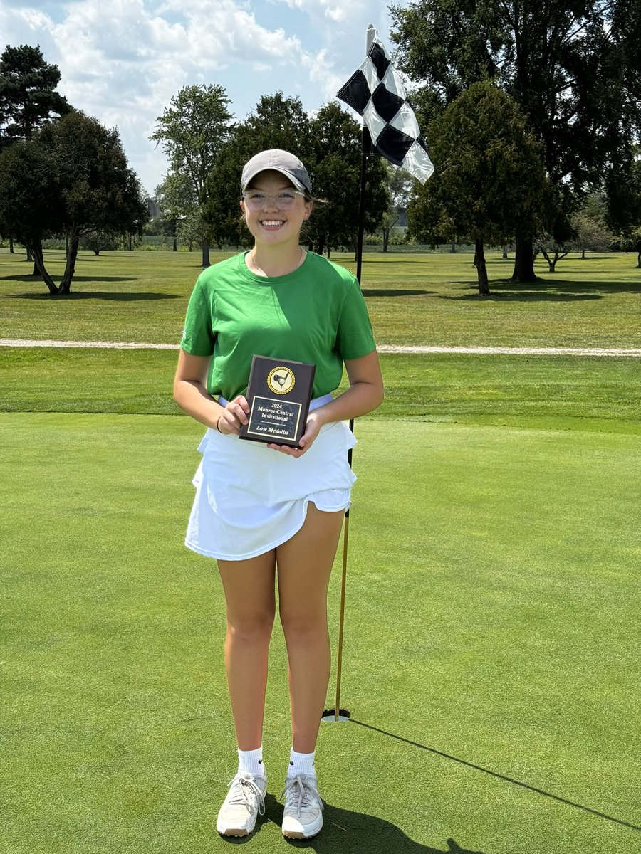 YorktownGolf's tweet photo. Junior Grace Turner 🥇 WINS 🥇 individually today (career-low 83). PUMPED for G, our leader!

Congrats to Northeastern (384) 🏆 
@DeltaGirlsGolf1 runner-up (389)

Tigers finish 3rd (390)
Wap, Winchester shoot 391

🐯 Scores:
Mathews 94
Melton PB 104
Taylor 109
Whittenburg 111 https://t.co/AWwklpNWMF
