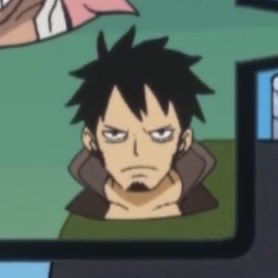 peronyawns's tweet image. the difference in expressions 😭