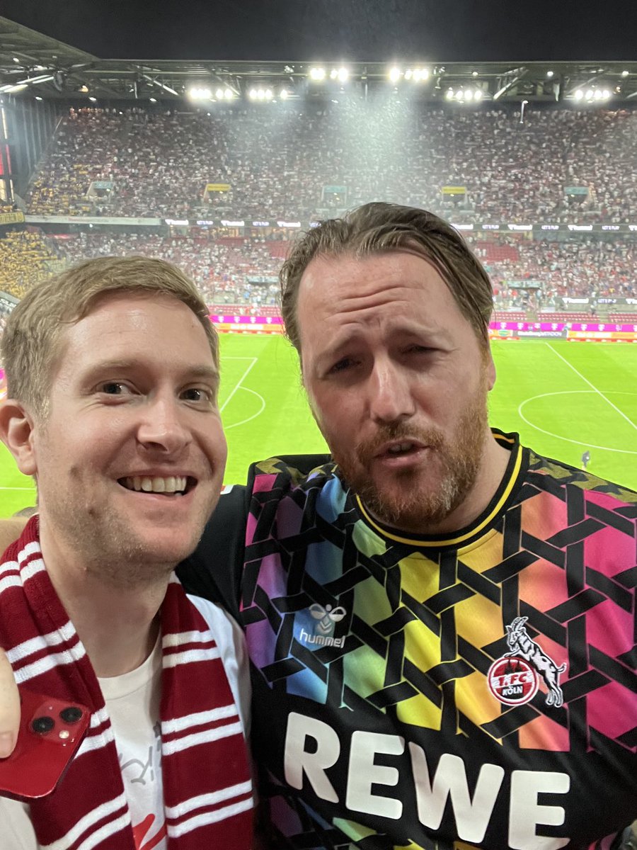 MichaelPHuber's tweet image. Thanks to my man ⁦@TimBashen⁩ for booking me up with the most epic event! I love sports. #FCKoeln