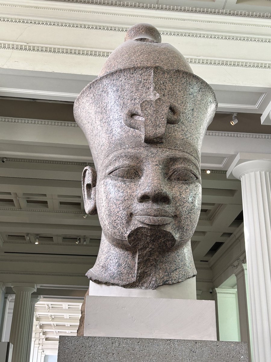terrynikkel's tweet photo. In the British Museum https://t.co/FLBQ7HSVNe