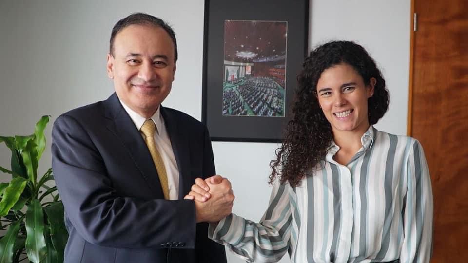 Le envío una cálida felicitación, por su cumpleaños, a mi queridísima <a href="/LuisaAlcalde/">Luisa Alcalde</a>, titular de la <a href="/SEGOB_mx/">Gobernación</a>. 

Aprovecho para reconocer su labor, entrega y compromiso con la transformación de nuestro país.

Le mandamos un gran abrazo desde Sonora.