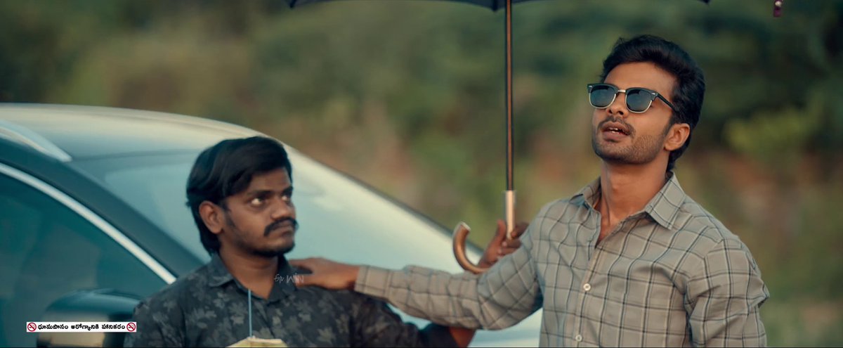 saichndra's tweet photo. #Pekamedalu is an watchable drama that depicts real-life-like scenarios, featuring characters who are not properly employed, rely on their spouse's earnings, borrow money from many sources without repaying, and persist in their way of life despite the consequences.

Vinod Kishan delivers a great performance that perfectly fits his character, carrying the entire film as it revolves around him, the main character.

Anoosha Varalaxmi, on the other hand, provides a good supporting role as the hard-working but helpless wife who shoulders the responsibility of her family's survival.

The other technical aspects of the film, such as production, cinematography, sound, and music, are decent considering the small budget.

If you're interested in a regional drama inspired by real life, it’s worth a watch. 

I would rate this film 2.5 out of 5 and  is currently streaming on the @etvwin app.