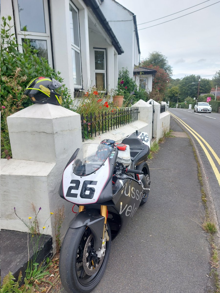The Isle of Man is a beautiful place to break down, racing a 30 year old Italian bike is giving me plenty of opportunities to enjoy the scenery! The 916 doesn't enjoy getting hot,but let it cool down and she's ready to go again
Here's some of my scenic breakdowns,it's not all bad