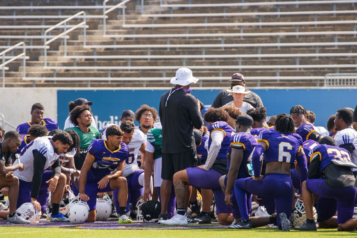 PVAMU Panthers (@pvamupanthers) on Twitter photo PVAMUFB: Grinding on the field 🏈 Scrimmage today, big game in a week. The Panthers are about to turn up!👀🔥@pvamu_football
#PantherPride #1WeekCountdown PVAMUFB: Grinding on the field 🏈 Scrimmage today, big game in a week. The Panthers are about to turn up!👀🔥@pvamu_football
#PantherPride #1WeekCountdown