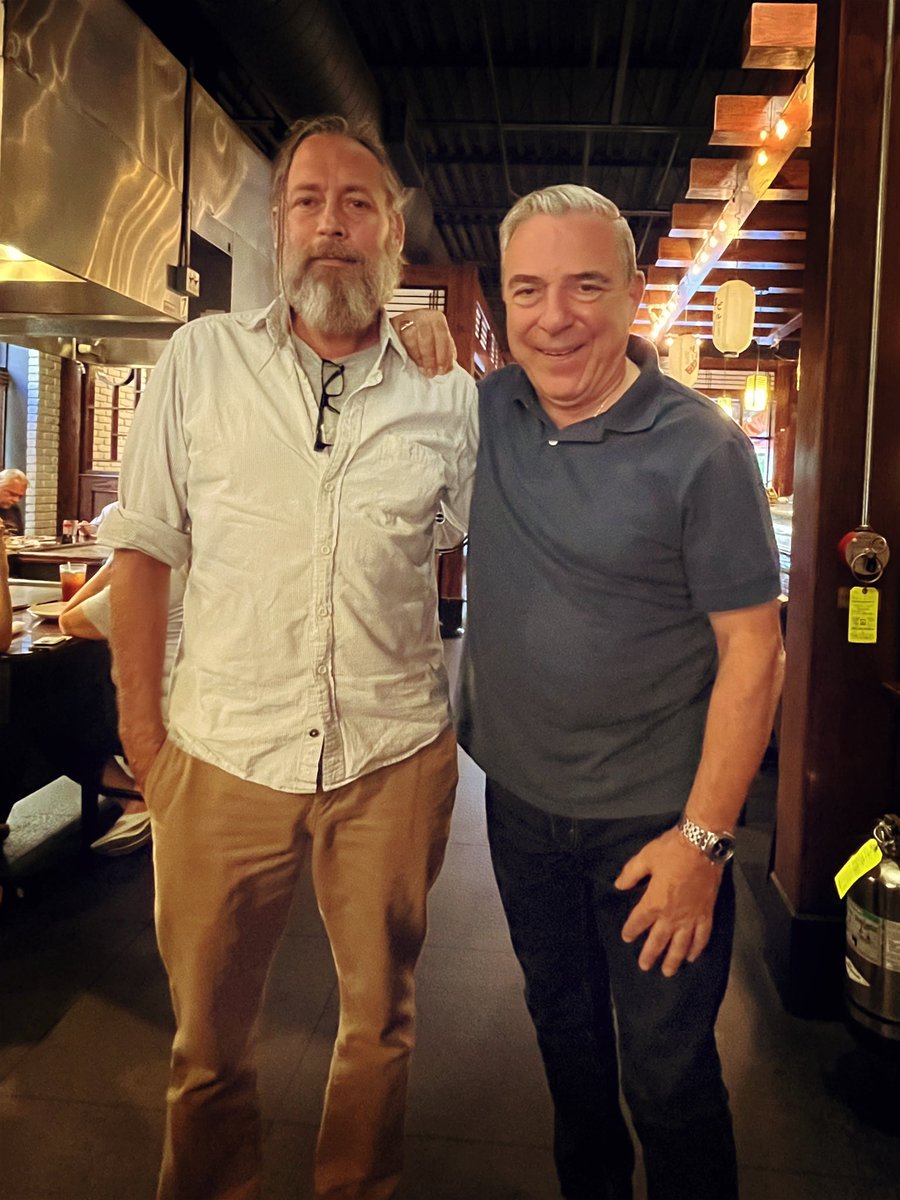 JMcNutty23's tweet photo. Had the great opportunity to see my friend Jack Cambria, former CO of the NYPD Hostage Negotiation Team, speak with multiple members of law enforcement he was instructing AND have a wonderful dinner. Man, I miss that Brooklyn accent. 😂🖤🖤🖤 #HostageNegotiation #RetiredNYPD https://t.co/ZkzA8G56Jb