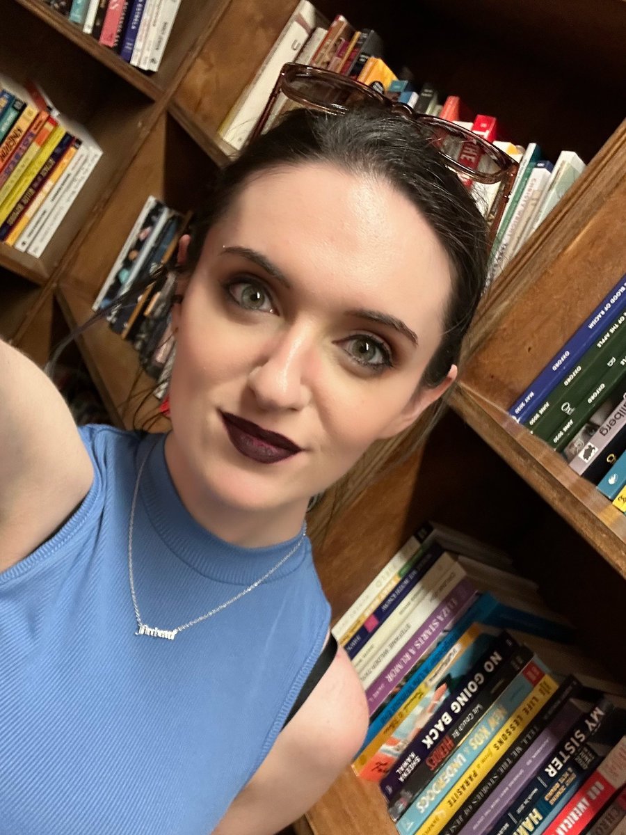 GiftedFaker 🪑 tweet media