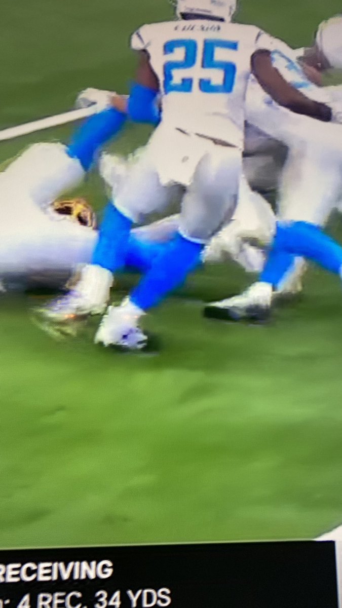 Shantep329's tweet photo. @JuniorColson we watching and I love what I see!!! Let em know what we already know!🤣
Sooo proud of you! Let’s GOOOoooo! @wcsRHSfootball @UMichFootball @chargers 🙌🏼❤️🖤💛💙💛💙 https://t.co/m3AA3DY3dT