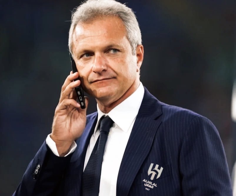 saudaltmimi9's tweet photo. انت والله حبيبي وانت والله داري 
ان نظرة عيوني يم غيرك جماله

#النصر #الهلال #الاتحاد #الهلال_الاخدود #نادي_النصر_يتعرض_للهدم https://t.co/iklm6HzDuW