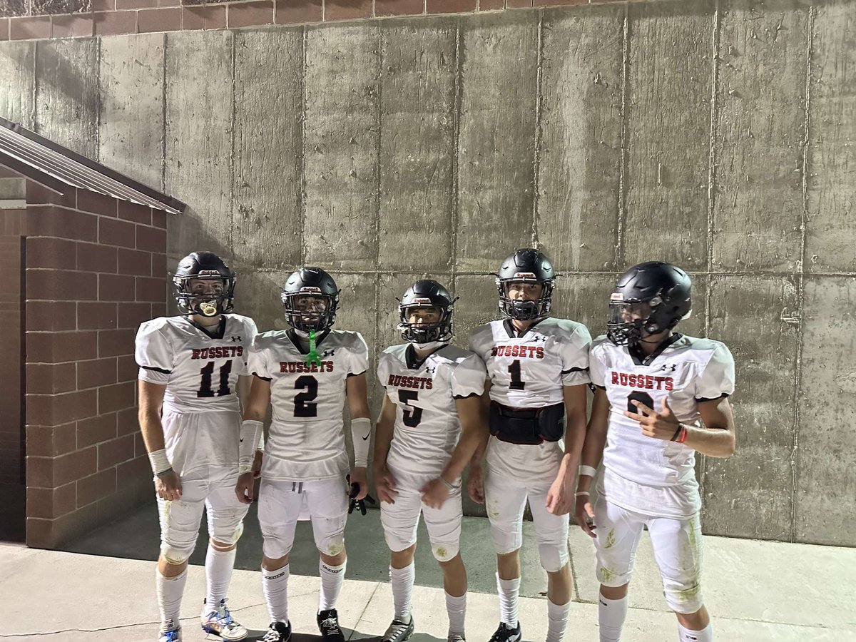 Zac_Trosper's tweet photo. first game of junior season W! 41-20 vs. Preston excited to for what’s to come. @coach___12 @NickFarman55 @PrepRedzoneID @IdahoRecruitHub @CoachRoper5 @cjeaton15 @JoshWel94947083 @MontanaGrizFB  @gobigrecruiting https://t.co/5uTa64Po53