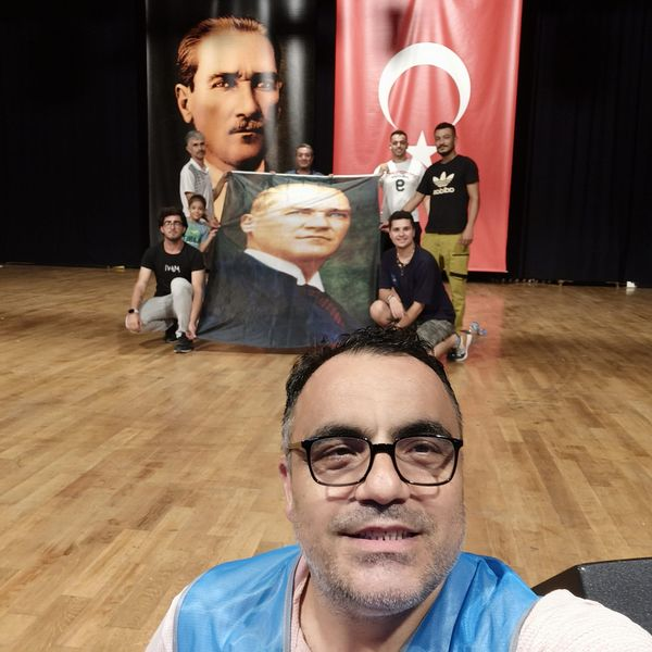 Antalya büyük şölene hazır. İl Kongre hazırlıklarımızı tamamlayarak, derdi, tasası, sevdası MEMLEKET olan, Memleket Sevdalılarını bekliyoruz.

#muharremince
#memleketpartisi
#halililkerçelik
#kayhanyüreğir
#turgutokur