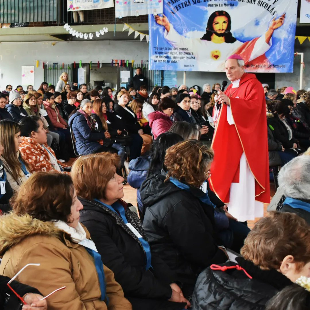 EclesiaInfo's tweet photo. Los catequistas de la Vicaría de Esteban Echeverría-Ezeiza, en la @DiocesisLomas, se reunieron hoy para celebrar su día y vocación: https://t.co/Jy2oJwMacG

#SanPioX #Catequesis #LomasDeZamora #IglesiaCatolica #Evangelio #Ezeiza #EstebanEcheverria #LomasDeZamora #Eclesia https://t.co/XpInujDV4F