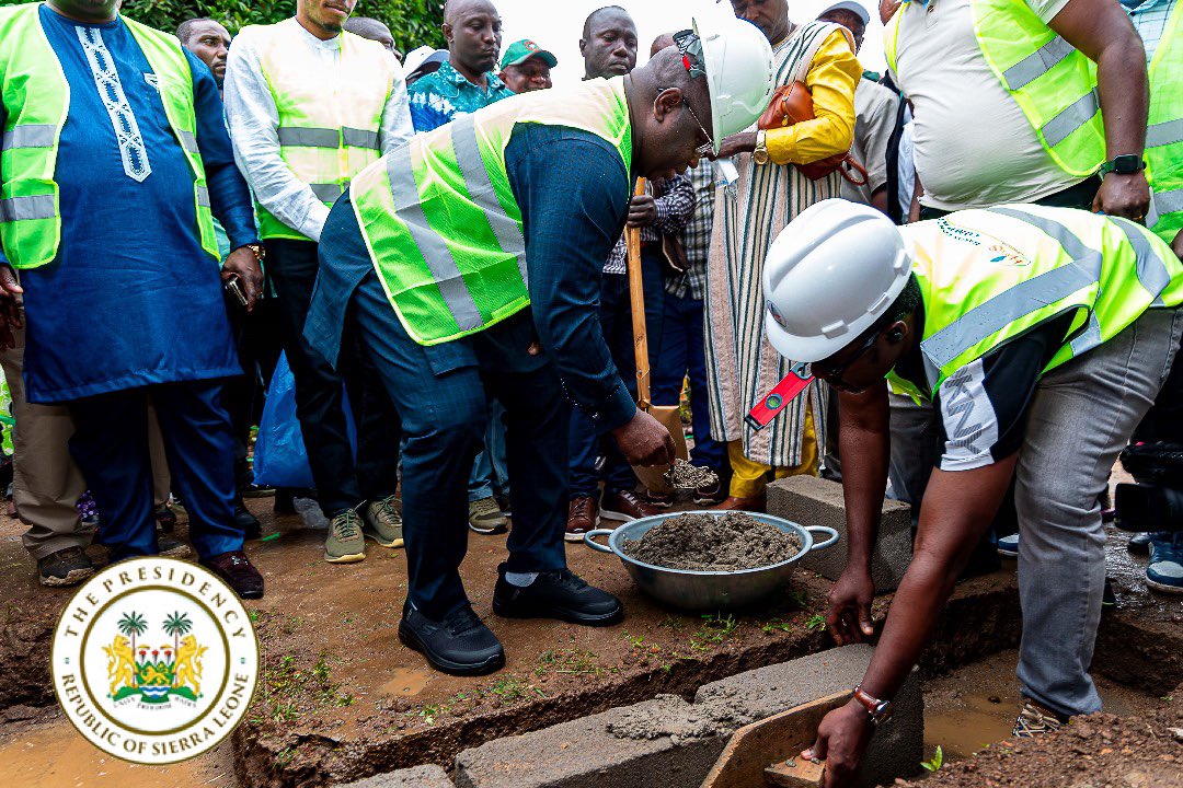 julius_maadabio's tweet photo. At the Kenema Secondary School, I again turned sod and handed the site of civil works urging great diligence and urgency in completing the total refurbishment of the school. 

A modernised school infrastructure,  to my mind,  provides the appropriate space for achieving excellence in academia and thus preparing our next generation of highly skilled workers who will put us on the pathway of sustainable and irreversible development as a nation.

The Kenema Government Secondary School has produced an outstanding pedigree of students in the east of the country, and this will make the school an even better institution for training our pupils in the Eastern region.