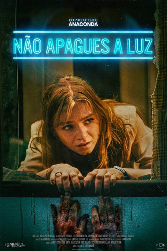 listadefilmes's tweet photo. Não Apagues a Luz (Don't Turn Out the Lights) https://t.co/xWCvfJDb1J https://t.co/rvdVP9JSiq