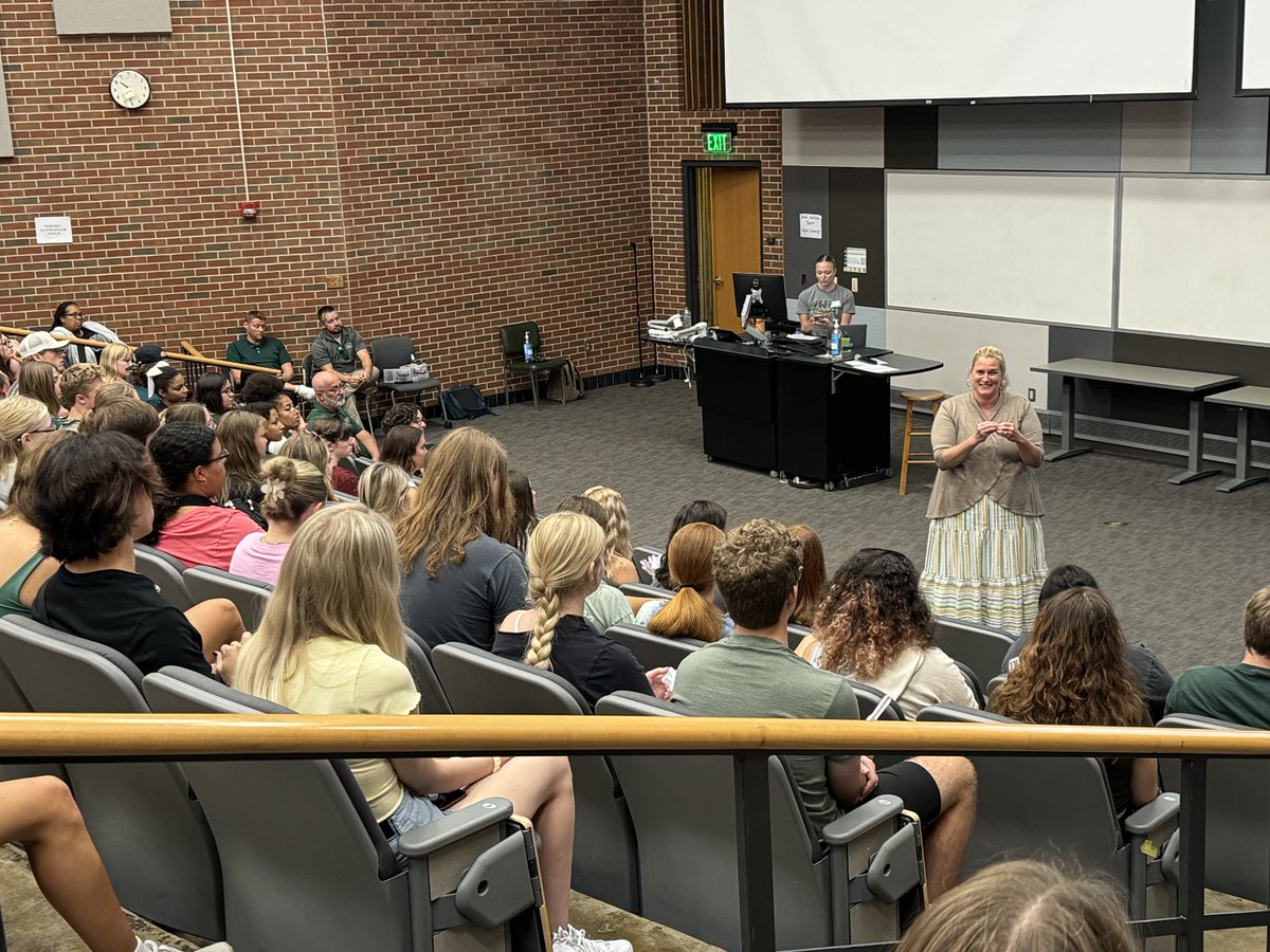 OHIOPattonCOE's tweet photo. We were thrilled to welcome our new undergraduate students today!

We‘re happy to start getting to know you and helping you get to know your classmates. 

Enjoy OHIO’s #WelcomeWeekend2024 and tag us in the posts you share this weekend!
#PattonProud #KeepClapping #KeepShining https://t.co/lGW1uu0PRX