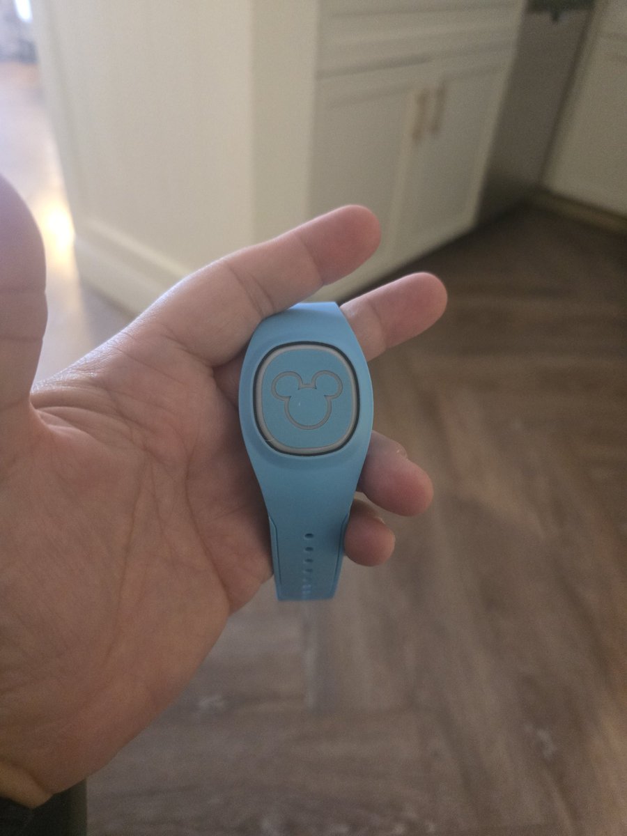 jonsaidstuff's tweet image. It has begun...
#DisneyTime