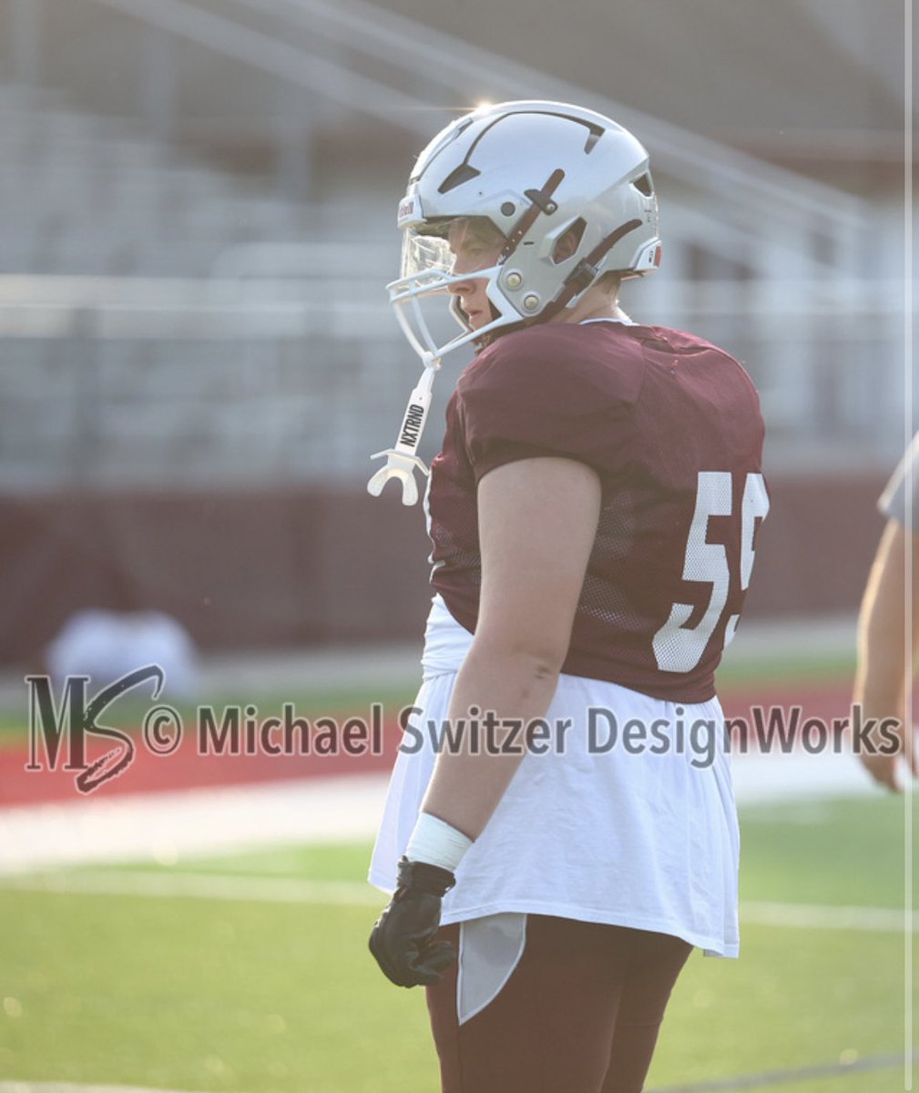 Braydenedwa59's tweet photo. Year 3..@GWHSFootball1 https://t.co/7ro67OR8Za