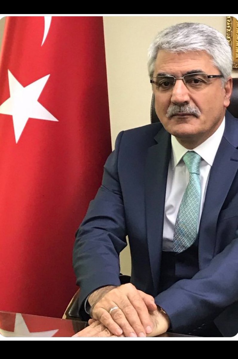 Dürüst olmak hayatınızdan yanlış olanları temizler. Seninleyiz değerli büyüğüm. <a href="/habibarslan63/">Habib Arslan</a>