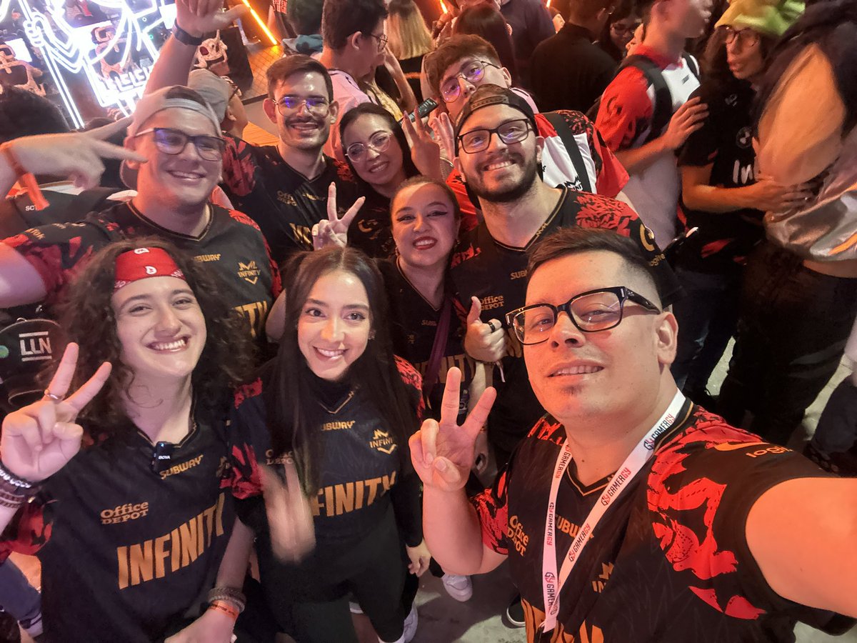 Gracias a todos los que viajaron desde Costa Rica para apoyar a <a href="/InFinitye_sport/">INFINITY 🚀</a> 
De verdad lo agradezco de corazón

#GOINF