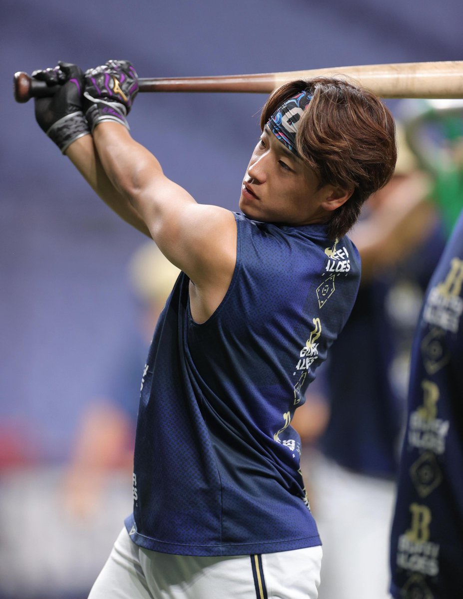 練習を行う #渡部遼人 選手 #Bs2024 #オリックスバファローズ スポーツ