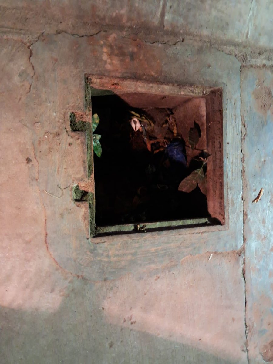 There should be non bailable warrant against people misusing public property ( Stole ) So that this kind of acts never repeat in Davangere <a href="/SpDavanagere/">Davanagere District Police</a>
It is tax payers hard earned money spent via <a href="/SmartCity_DVG/">Davanageresmartcity</a> for ease of living
M G Road , Chowkipet , Ashoka Road ( Davangere)