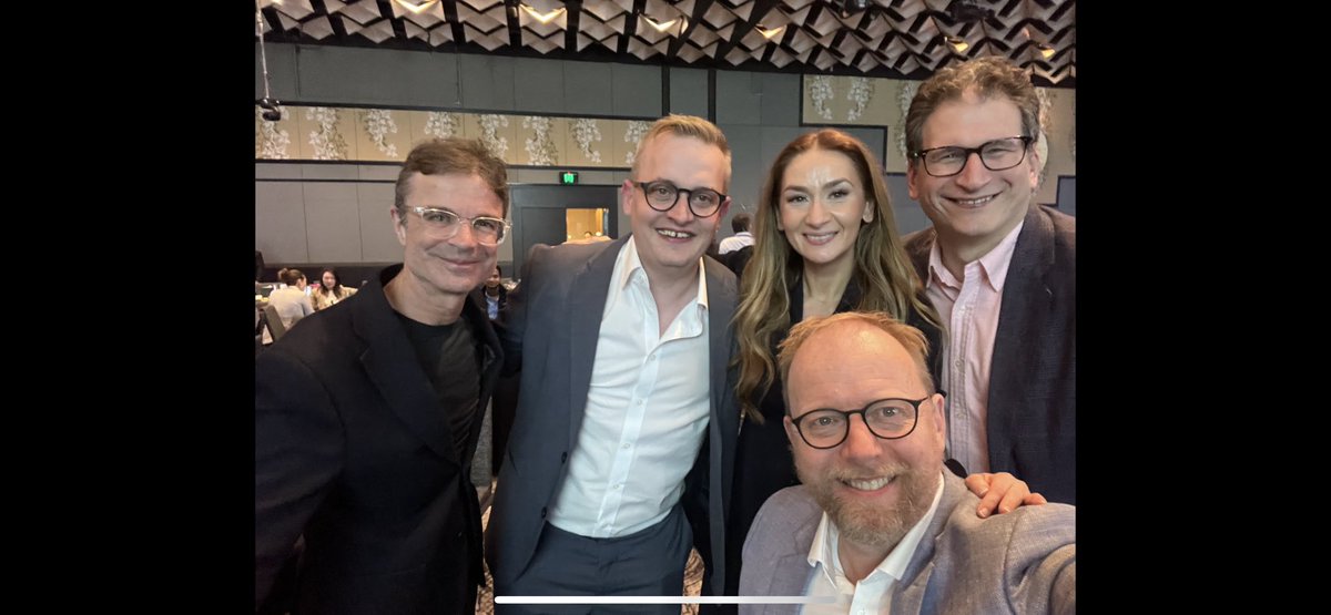erin_reme's tweet photo. Thanks to the fabulous James Lee for his inspiring presentations at IBD Masterclass in Melbourne!
Excellent speakers and robust  discussions 😊 https://t.co/eDcBx0lS2X