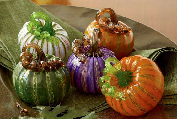 MyEverettNews's tweet photo. Schack Art Center Hosting Schacktoberfest: https://t.co/Dzo1nEY8Dk #schack #everett #glasspumpkins https://t.co/dkqOmMseOD