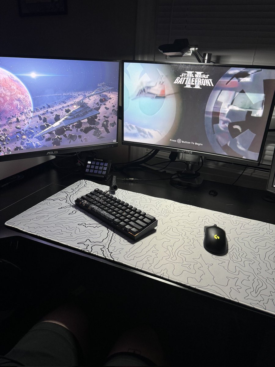 deskr's tweet image. Oh I am so back BABY 💞