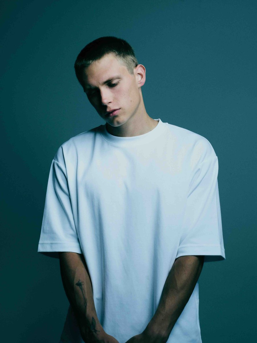 A moment we've been waiting for, <a href="/charonnafriday/">charlieonnafriday</a> debuts 'WILD CHILD' 🤍 Hear it now: pandora.app.link/46OZ2O3WiMb