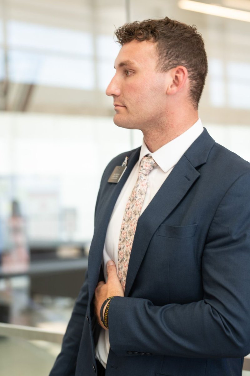 Home from the best two years of my life! So grateful for the oppurtunity I had to serve the people of Pittsburgh!

Next stop…
 <a href="/BYUfootball/">BYU FOOTBALL</a> 

<a href="/kalanifsitake/">Kalani F Sitake</a> <a href="/CoachJayHill/">Jay Hill</a> <a href="/Coach_Popp/">coachkellypoppinga</a> <a href="/JackDamuni/">#IamJackDamuni 🇫🇯</a> <a href="/CriddleBenjamin/">Ben Criddle</a> <a href="/byu_insider/">Tyler Christensen</a> <a href="/BlairAngulo/">Blair Angulo</a> <a href="/rakoto10/">Jeff Hansen</a>