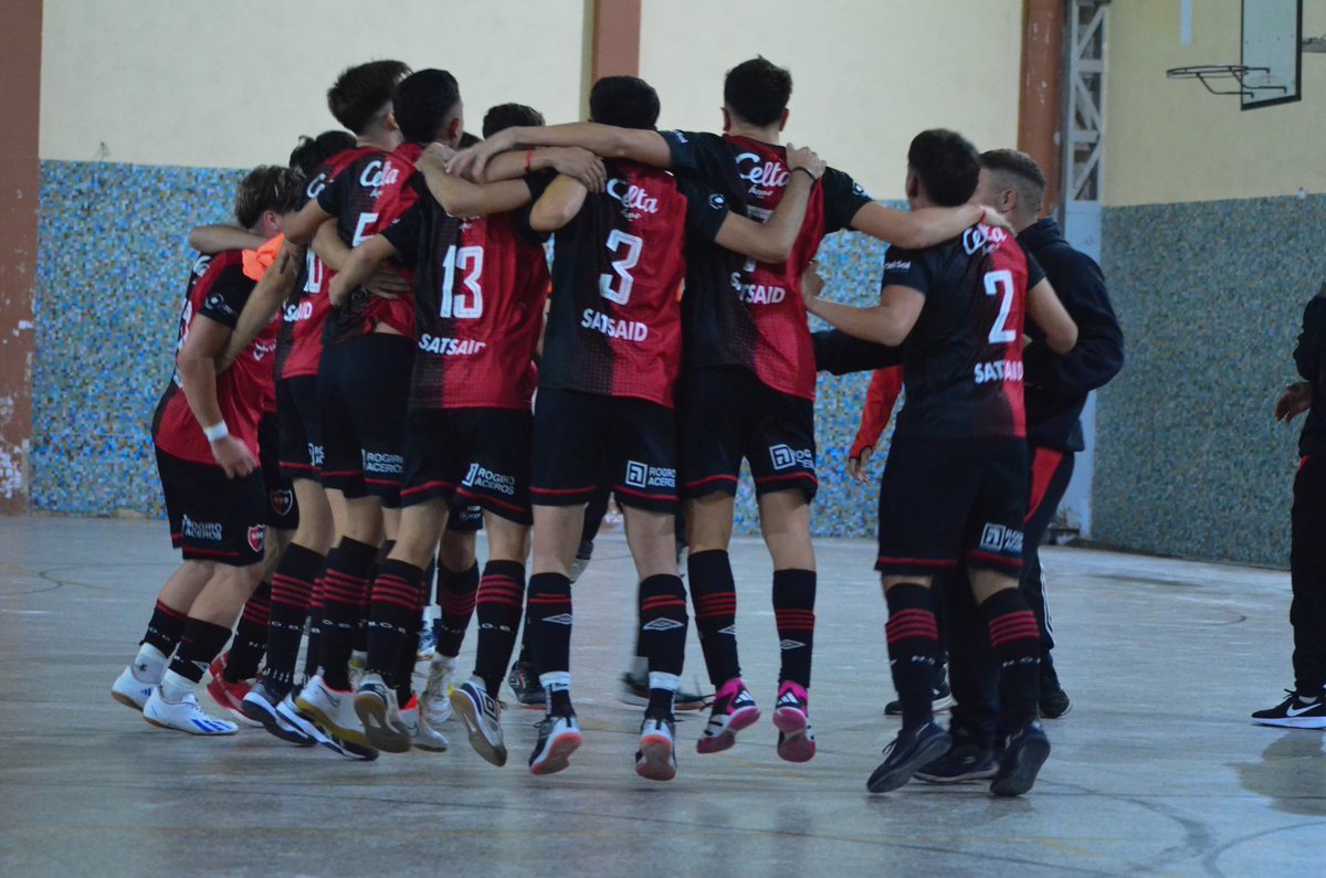 FutsalNewells's tweet photo. #ARF ⚽️
   - 📁 Clásicos
      - 📁 Agosto 2024
         - 📁 Abril 2024
            - 📁 Agosto 2023

🔝 Finalizó la fecha clásica y, por tercera vez consecutiva, Newell's se adueñó del duelo más importante de la ciudad ✅

A seguir por este camino. ¡𝗧𝗼𝗱𝗼𝘀 𝗷𝘂𝗻𝘁𝗼𝘀! https://t.co/tGwL6Z23Rs