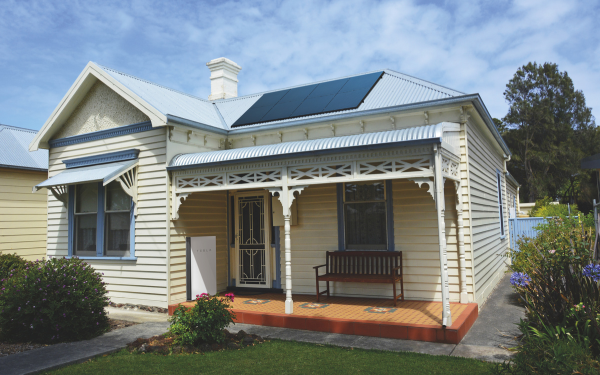 TindoSolar's tweet photo. Stay warm this winter and beyond through the solar energy stored in a #TeslaPowerwall ready to power your home during the day or at night, #Tindo can help you along your energy security journey - https://t.co/6pkAGMQVos
#TindoSolar #EnergyStorage #Affordable #CleanEnergy #Solar https://t.co/QbQn9gTyNY
