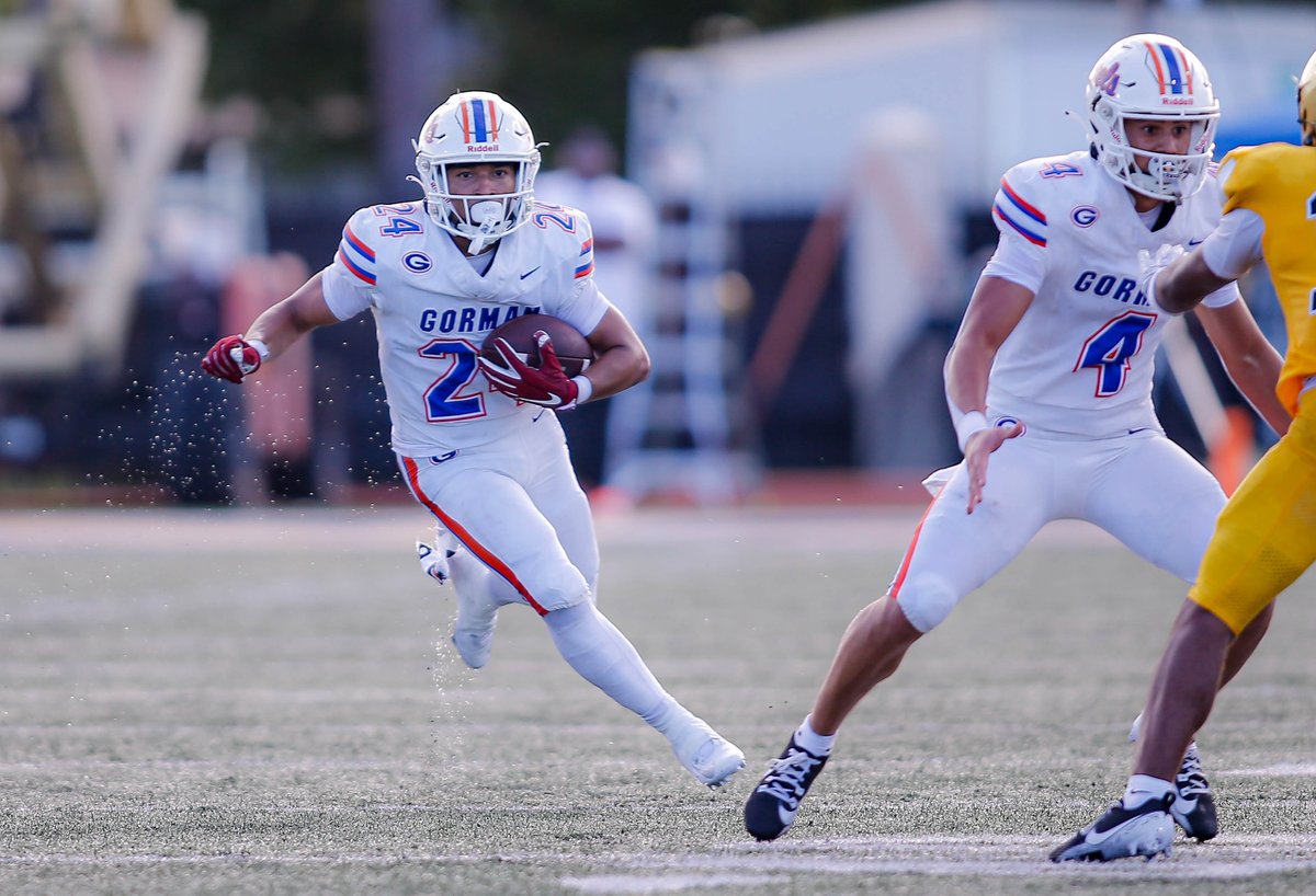 After <a href="/alexperez__20/">Alex Perez</a>'s interception, No. 1 <a href="/BishopGormanFB/">Gaels Football</a> connects on a 35-yard field goal to extend its lead to 29-21 over No. 5 <a href="/STA_Football/">Aquinas Football</a> with 2:32 left in regulation.

Raiders ball!

Hold on to your seats and tune in to ESPNU! #HSFB