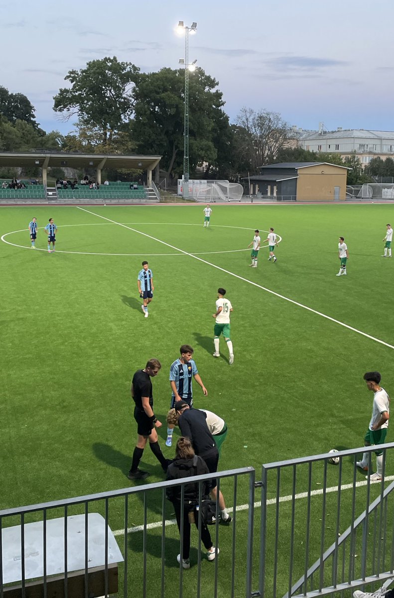 Skönt att några kan vinna derbyn. Extra skönt att se kusin näta mot Bajen.