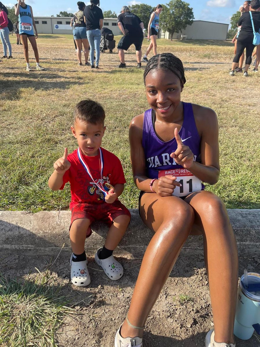 Jett said “I want a medal like Aniyah”