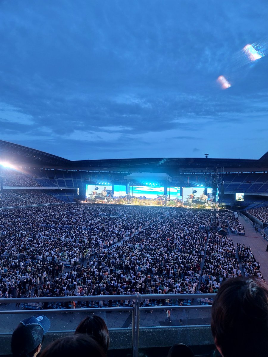 arigat777's tweet photo. 風くんのライブ！最高でした！
残暑でしたが、終始気持ちいい
風✨️に包まれたライブでした～

#日産スタジアムライブ 
#藤井風日産スタジア厶 
#藤井風
#カレー美味しい https://t.co/Ni7N4ZpJvx