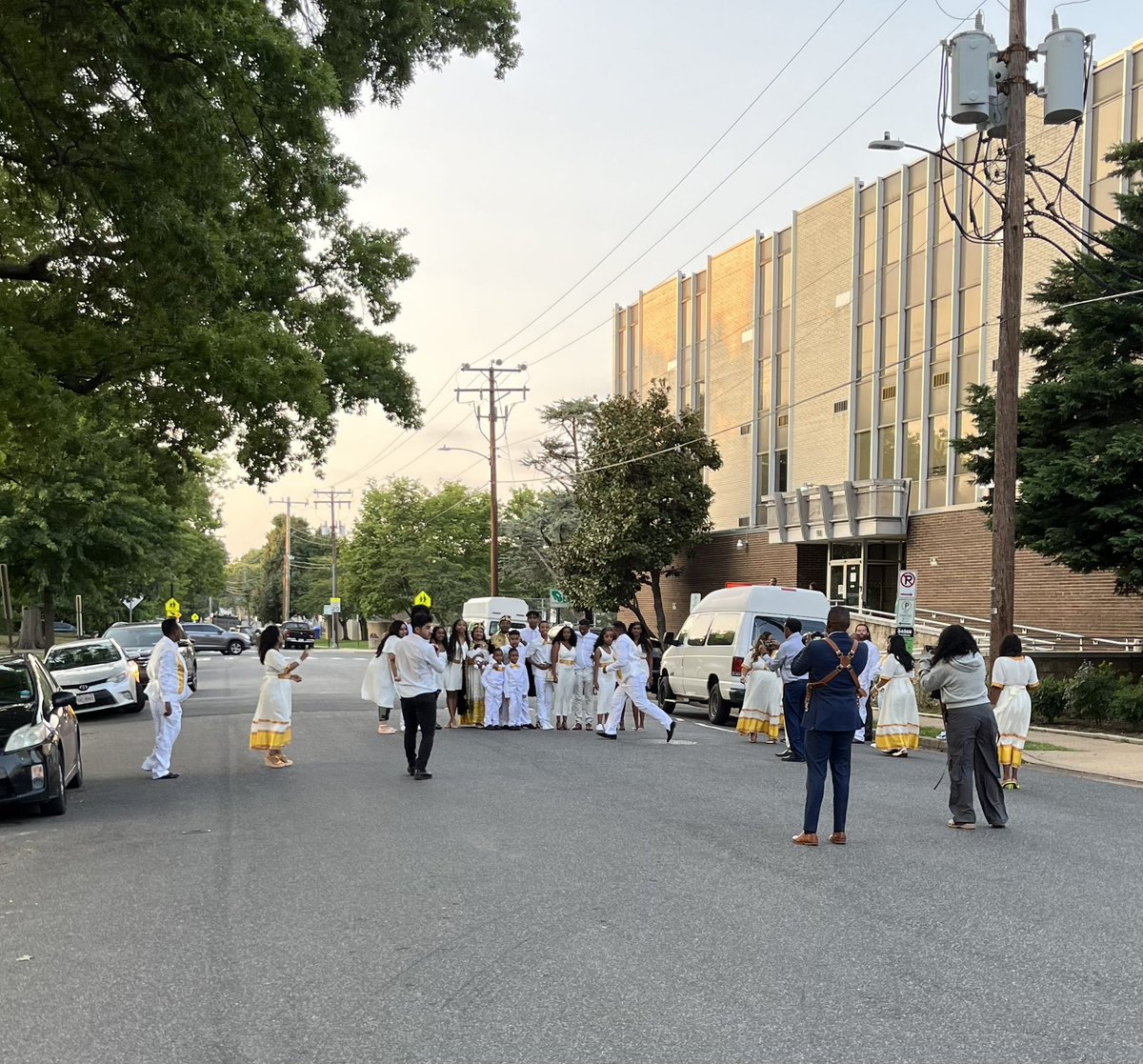 SRtwofourfour tweet media