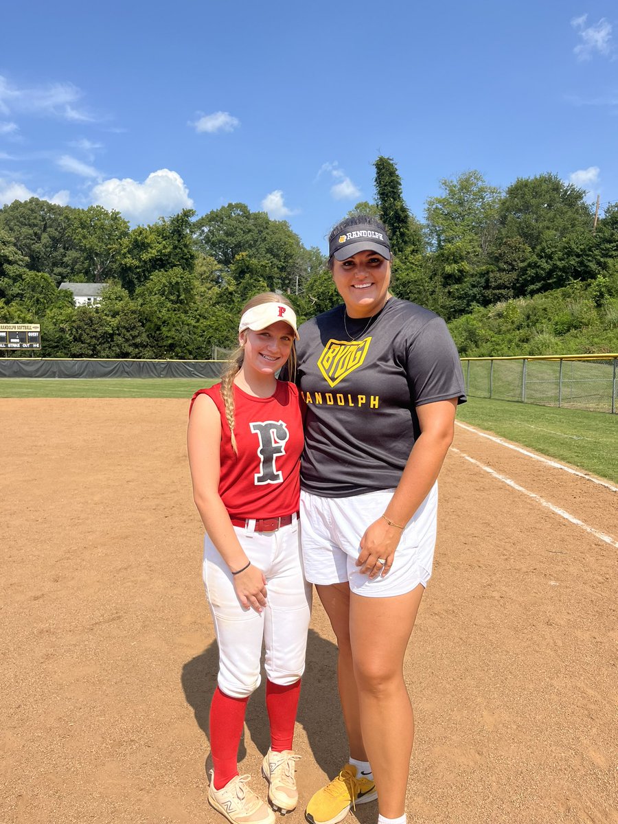 I had a great time at <a href="/RandolphSB/">Randolph College Softball</a> today! I learned lots of new things to take home and improve my game and got great feedback!! Thank you <a href="/Kazdynn/">Kazdyn Waldron</a> for putting on a great camp!! <a href="/FC_LaRousa/">Firecrackers LaRousa</a> <a href="/larousa6/">Kevin LaRousa</a> <a href="/Cutty_Softball/">Lady Cavs Softball</a>