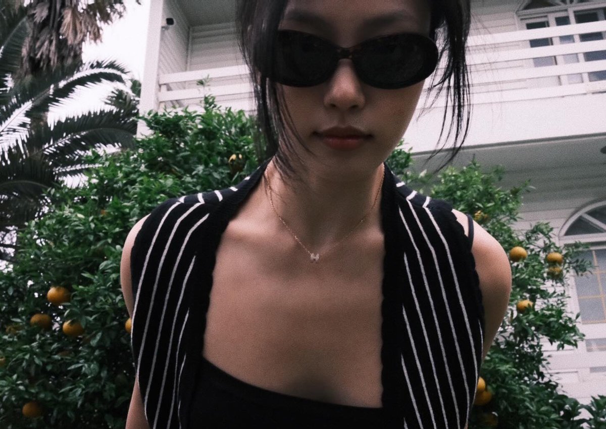 nanavisuaIs's tweet photo. girlfriend go minsi https://t.co/9Td7IlMTvG
