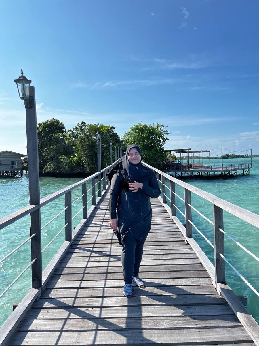 wflzm's tweet photo. Cheap swimming outfit for island hopping 🌊

Swimming suit : https://t.co/cId5nprZgC
Water shoes : https://t.co/e99zxf2lpT
Hiking shoes : https://t.co/MHa6wddRO5
Hat : https://t.co/YQRS9s8mlo https://t.co/BXCOEFC0wh
