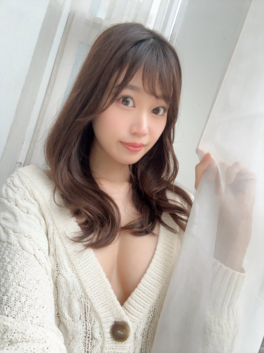 寝過ぎちゃった https://t.co/t5OJWmK2Q0