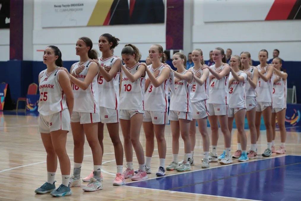 Emilie Nørregaard-Laursen (@emilienl1507) on Twitter photo Last match finished in Turkey, and what a great experience and learning opportunity. Thanks to my amazing team.
🇩🇰🙏🏻❤️
<a href="/YohannaAraya/">Yohanna Araya-Brooks</a> <a href="/college_agency/">College Athletics Agency</a> <a href="/PhhPrepLadyFire/">PHH PREP GIRLS BASKETBALL</a> Last match finished in Turkey, and what a great experience and learning opportunity. Thanks to my amazing team.
🇩🇰🙏🏻❤️
<a href="/YohannaAraya/">Yohanna Araya-Brooks</a> <a href="/college_agency/">College Athletics Agency</a> <a href="/PhhPrepLadyFire/">PHH PREP GIRLS BASKETBALL</a>