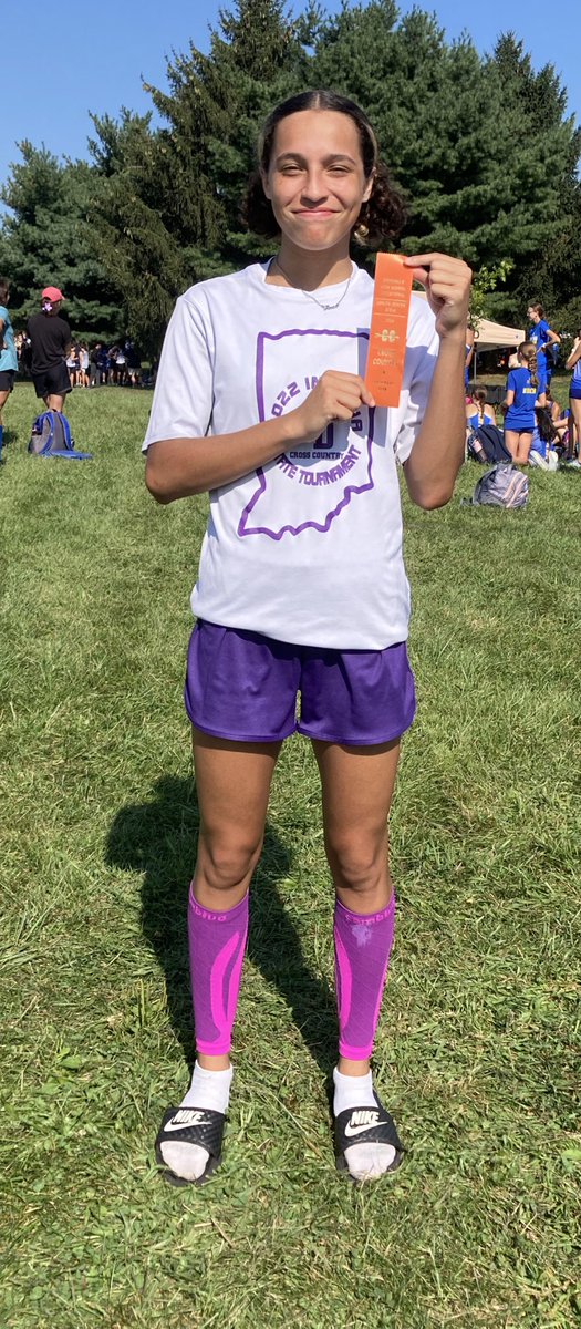 Great 4k race @ Carmel!

Highlights:
1) Sr <a href="/amiahinit/">Amiah Rhodes</a> is Top 40 in 17:03 (PR!)
2) So A Ray just misses Top 40!
3) Fr/So Girls place Top 10 as a TEAM!
4) Many new girls stepped up BIG in this race, almost all girls PRd!

<a href="/GiantAthletics/">Ben Davis Giants</a> <a href="/BenDavisHS/">Ben Davis High School</a> <a href="/WayneTwpSuper/">Dr. Jeff Butts</a>