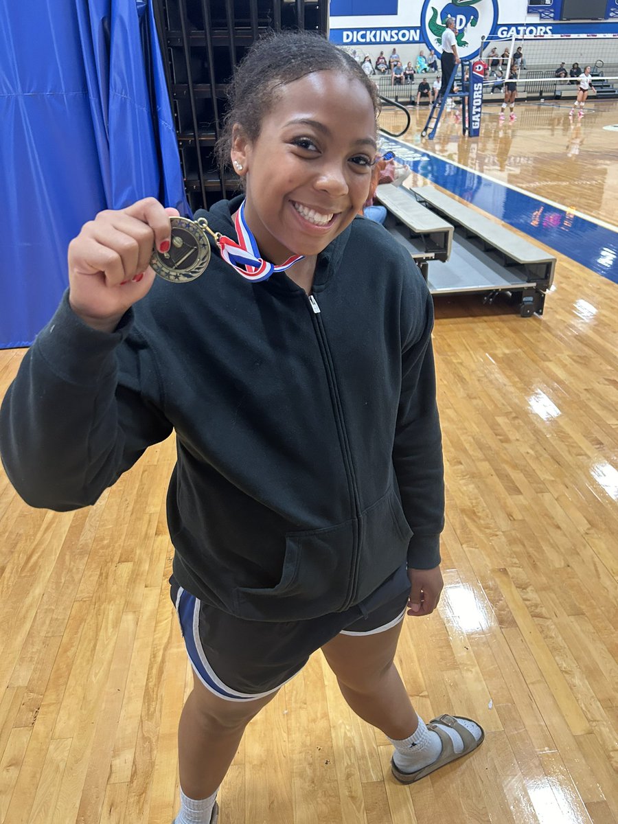 Dickinson HS Volleyball tweet media