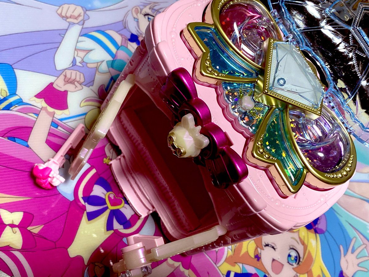 to_r_a_'s tweet image. こんな時は昨日買った
キャッスルのお写真見るべし(👀)