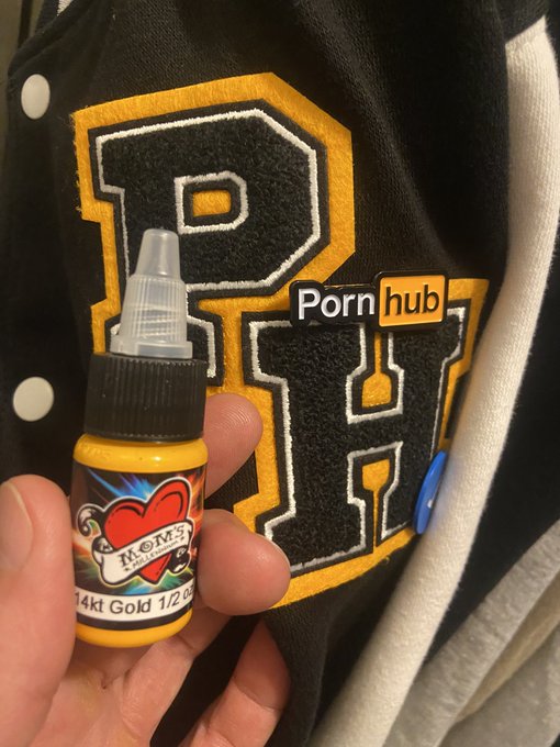 Found a cool color to use for tattoos! https://t.co/zOtNBue30k<a href="/tag/mvsales"class="tags"><span>#mvsales</span></a>