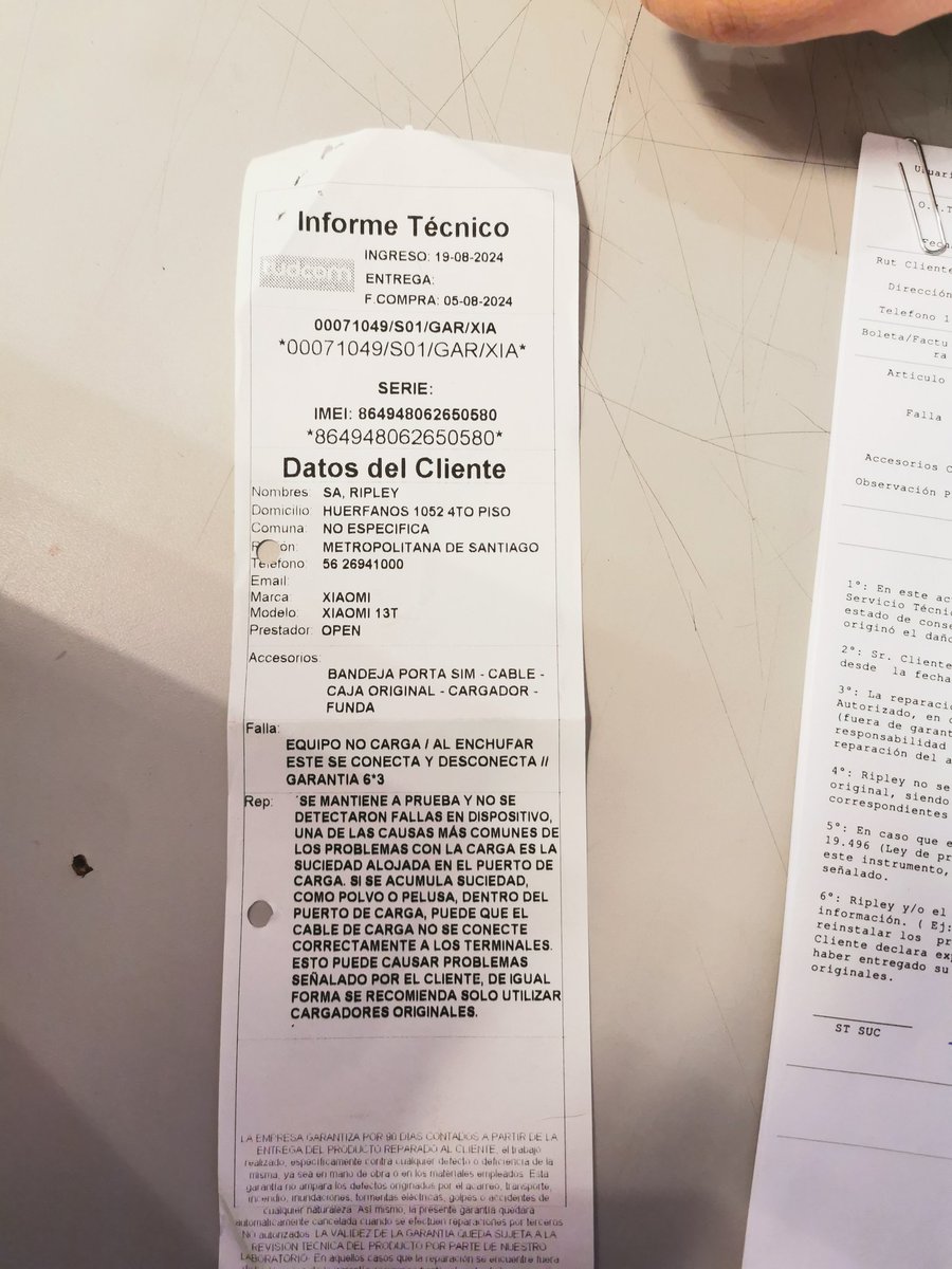 Andrevvvv_'s tweet photo. Video de cuando llegó el celular devuelta del servicio técnico con el mismo problema. Adjunto además informe de servicio técnico y boleta.

No me quieren devolver mi plata a pesar de ir antes de los 10 días https://t.co/S4qEvpBllq