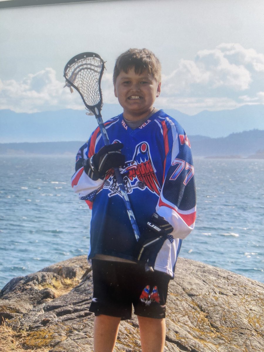 Mr250Bc's tweet photo. @MrD_Milne @SN_Chiefs My boy doesn’t call him #Unclestevie for nothing  also I see the number there #77 @stevepriolo23 https://t.co/TaB19Nba6l