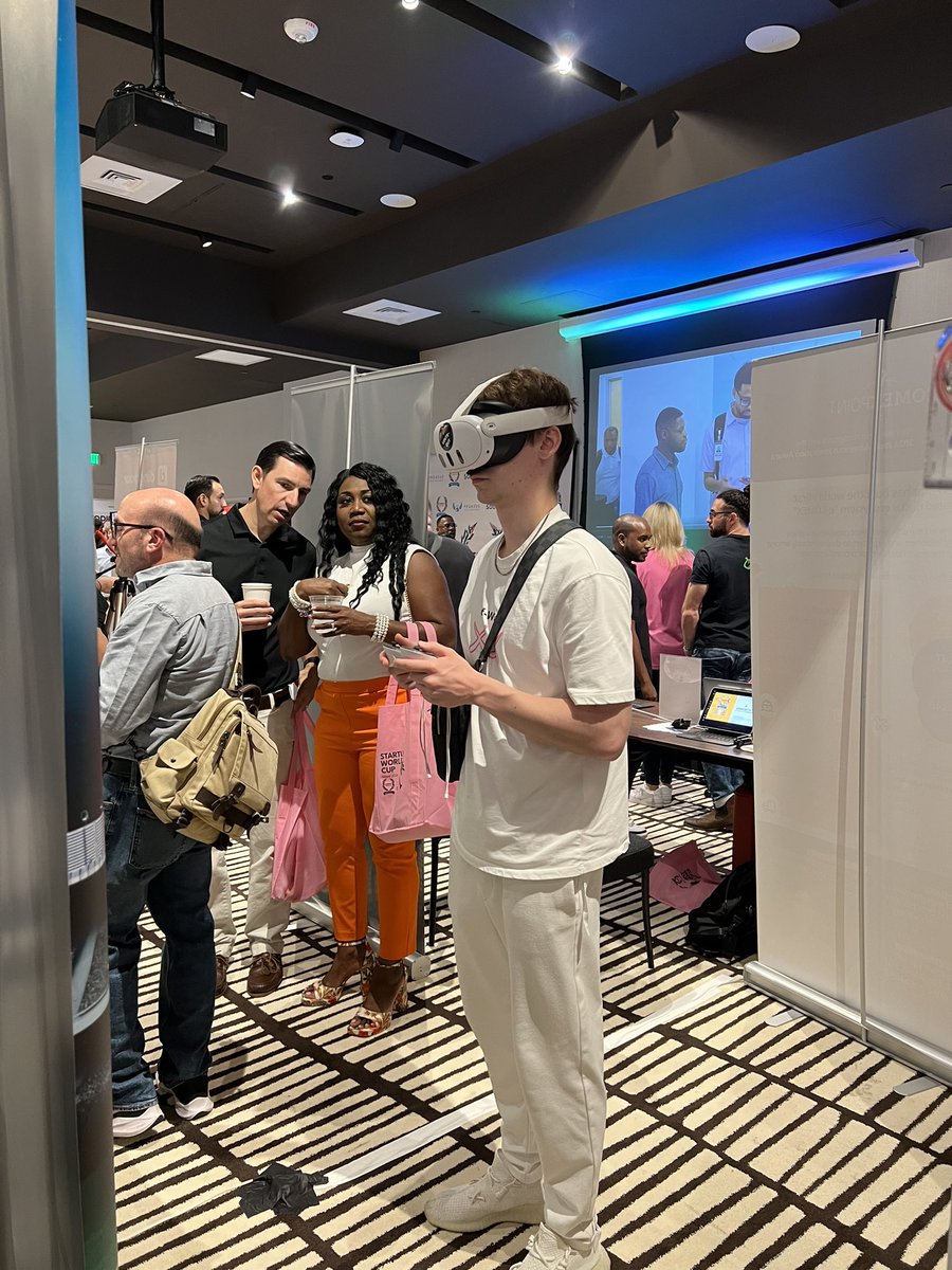 Krysten Brenlla tweet media